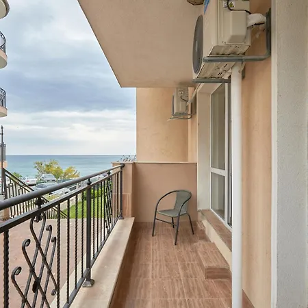 Private 1-bd With Balcony In By Flat Mаnаger アパート *